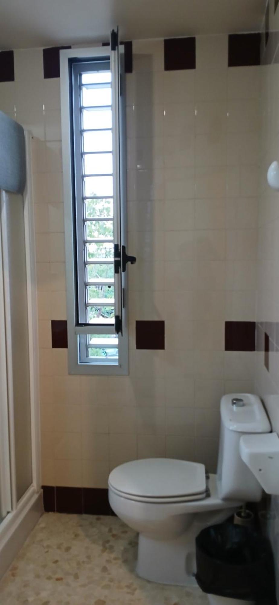 Larru Los Bermejales Residencia Universitaria Sevilla Dış mekan fotoğraf