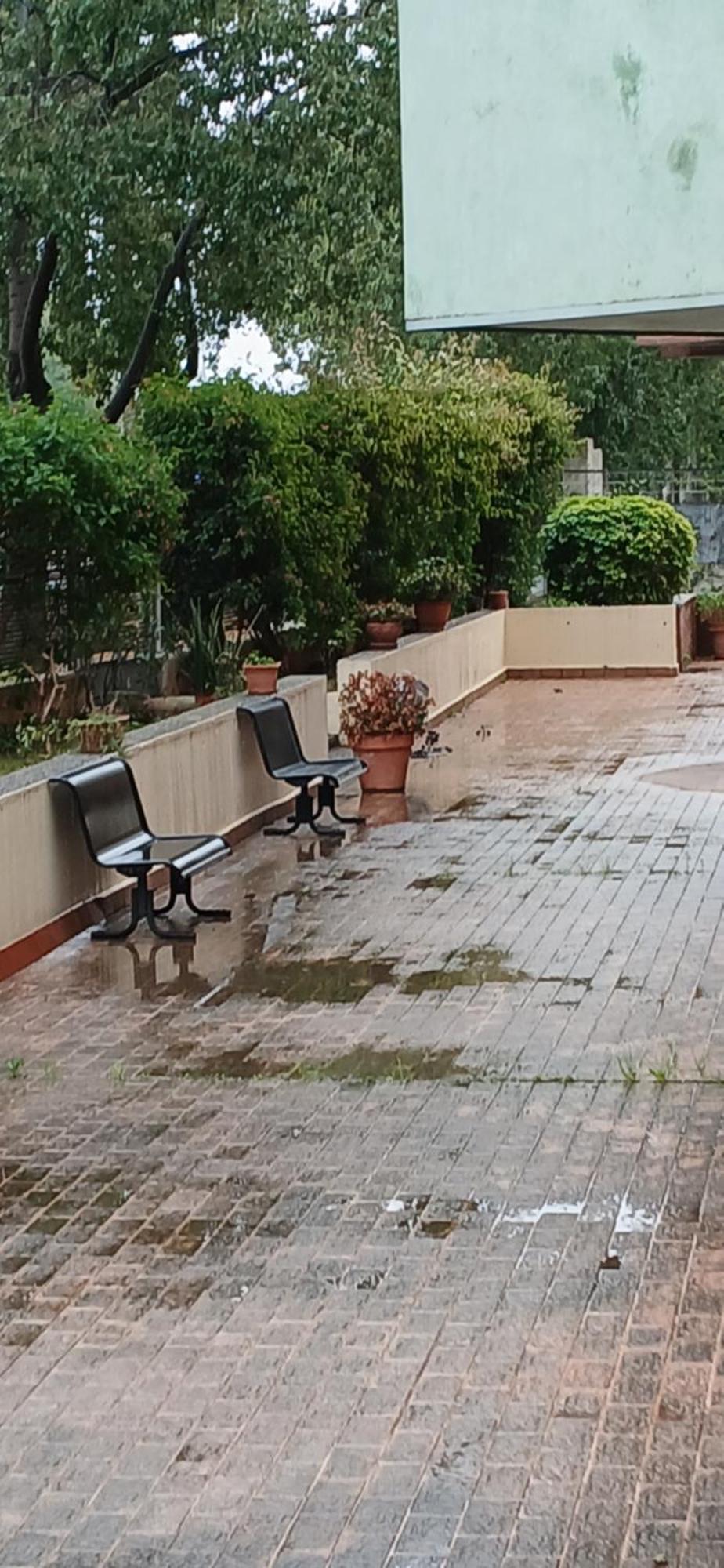 Larru Los Bermejales Residencia Universitaria Sevilla Dış mekan fotoğraf
