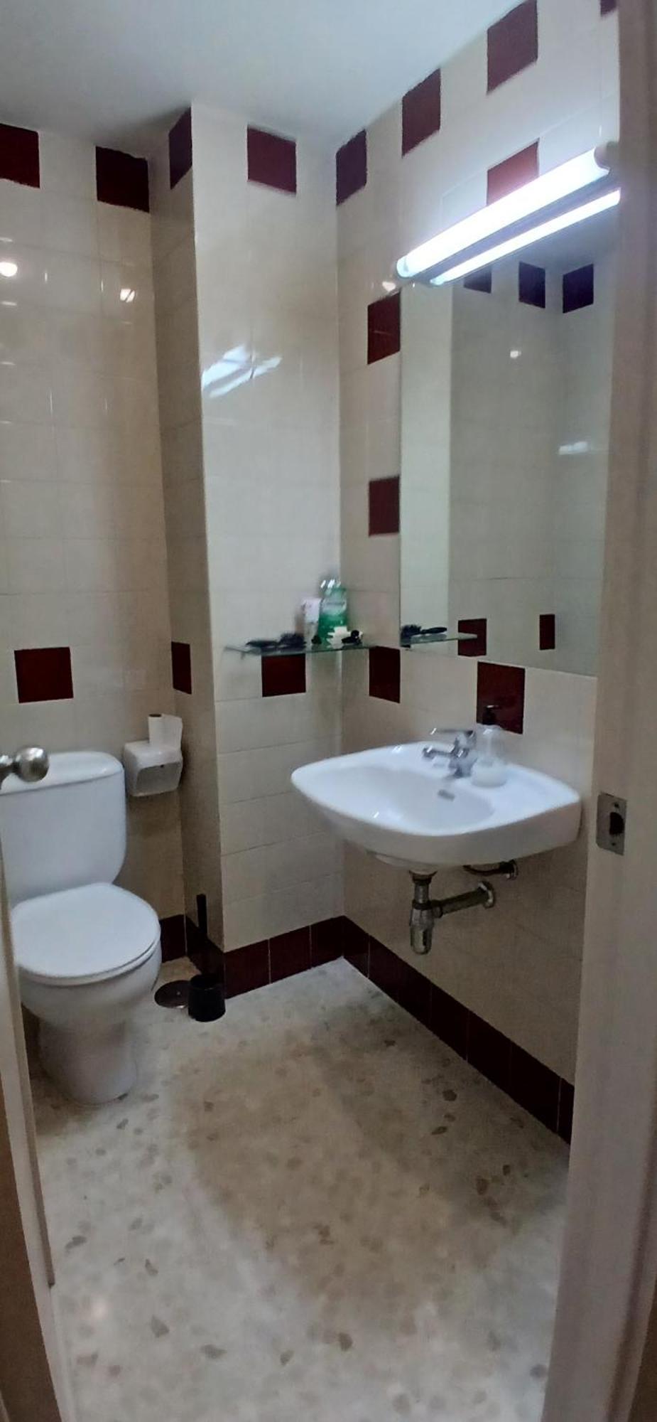 Larru Los Bermejales Residencia Universitaria Sevilla Dış mekan fotoğraf